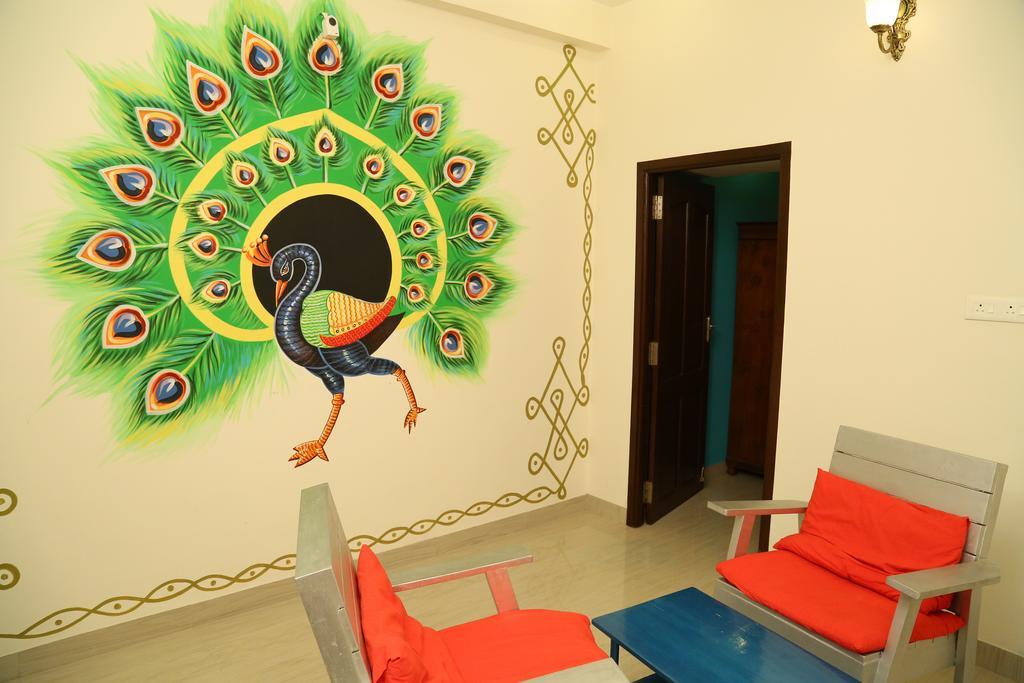 La Maison Radha Pondicherry Habitación foto